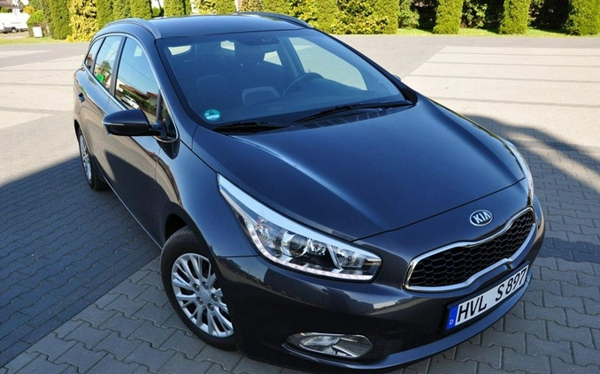 Kia Ceed cena 40900 przebieg: 162000, rok produkcji 2013 z Strumień małe 742